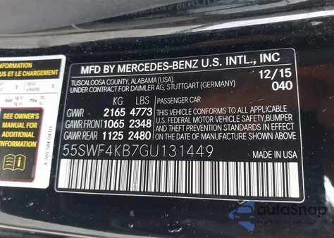 2016 Mercedes-Benz C 300 4Matic/Luxury 4Matic/Sport 4Matic z USA, uszkodzony, nr VIN 55SWF4KB7GU131449